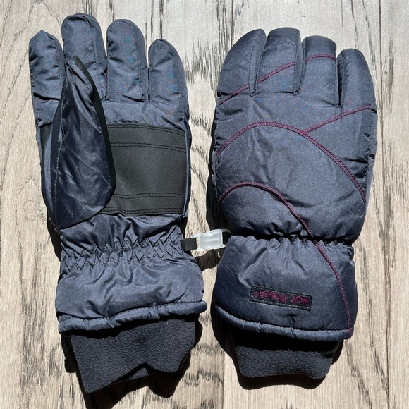 NWOT 2 Pairs of Hot Paws Women’s Winter Gloves - Picture 5 of 6